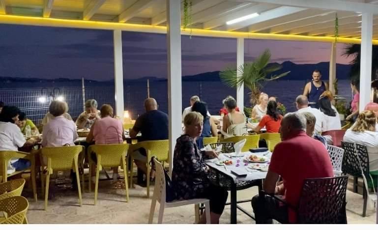 Kalemi's Beachside 3* Sarande
