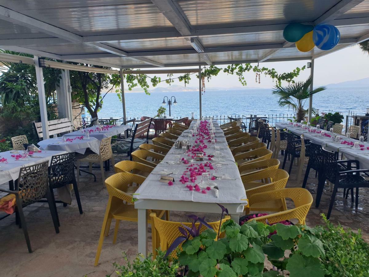Kalemi's Beachside 3* Sarande